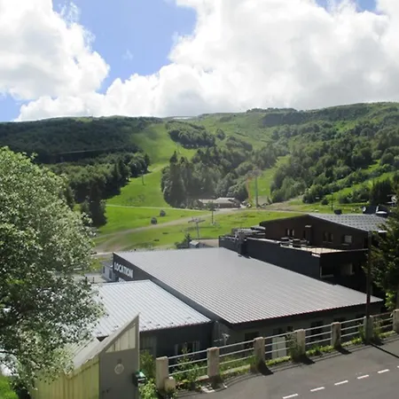 Au Coeur De Super Besse, Vue Sur Montagnes - Fr-1-814-101 Besse-et-Saint-Anastaise