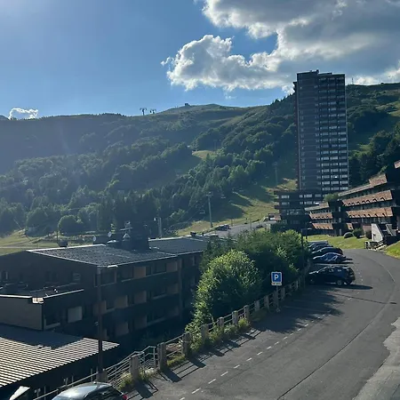 아파트 Au Coeur De Super Besse, Vue Sur Montagnes - Fr-1-814-101 *